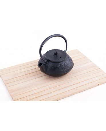 Ceainic de fonta Nanbu Shochikubai 250 ml